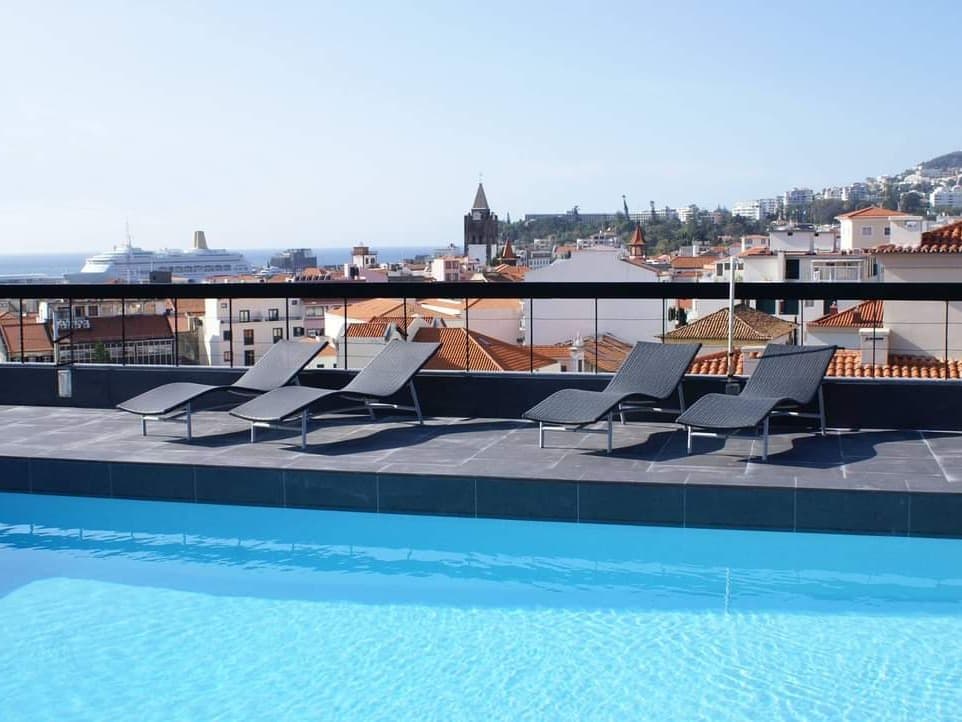 Hotel do Carmo pool, Madeira. Photo: Hotel do Carmo