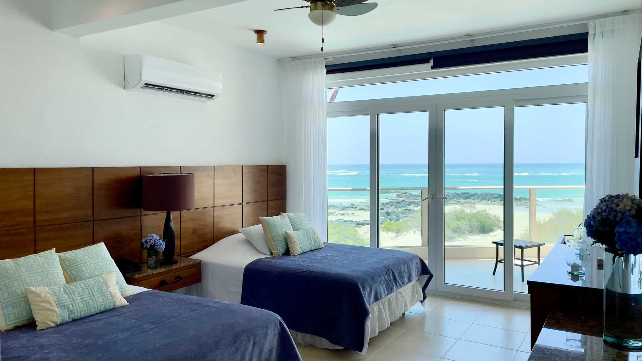 Iguana Crossing Hotel, Galapagos.